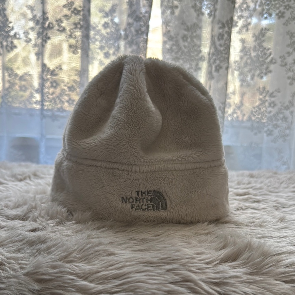 The North Face White Knit Beanie with Fuzzy Texture